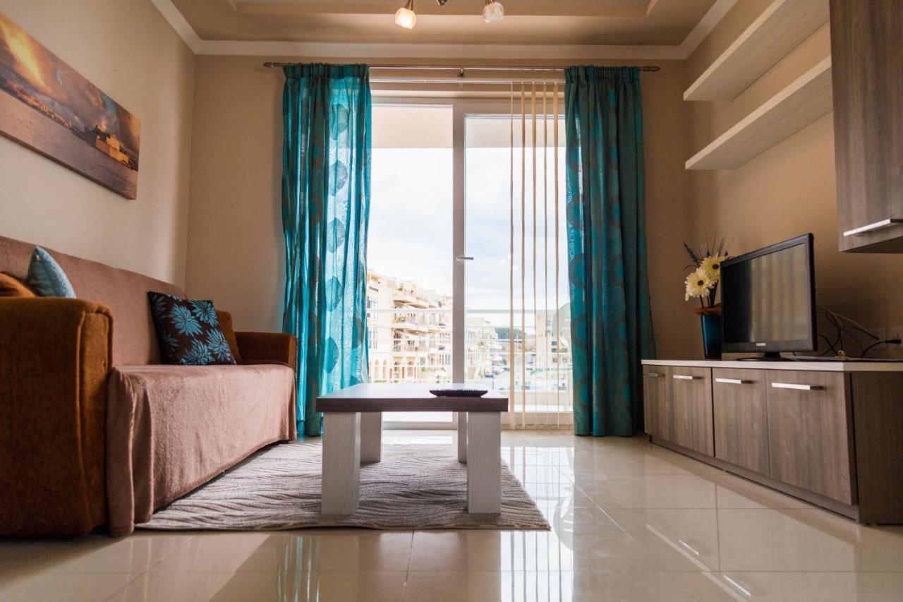 Riviera Holiday Apartments - Seafront - Wifi Marsaskala Exterior photo